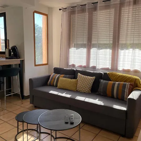 דירה Explore The World3 Enfants Gratuits פרפיניין